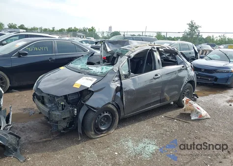 2015 Toyota Yaris L z USA, uszkodzony, nr VIN VNKKTUD3XFA035764